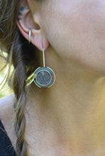 Load image into Gallery viewer, Trapiche Sapphire Earrings
