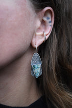 Load image into Gallery viewer, Blue Tide Seam Agate Earrings