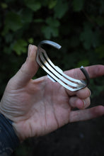 Load image into Gallery viewer, Moss Agate Cuff